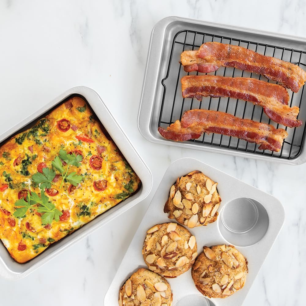 Nordic Ware Naturals Compact 5-Inch Pie Pan - Natural Uncoated Aluminum,Toaster Oven, Counter Ovens, Air Fryer and Broiler Safe, Personal Size