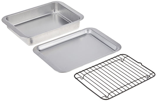 Nordic Ware Naturals Compact 5-Inch Pie Pan - Natural Uncoated Aluminum,Toaster Oven, Counter Ovens, Air Fryer and Broiler Safe, Personal Size