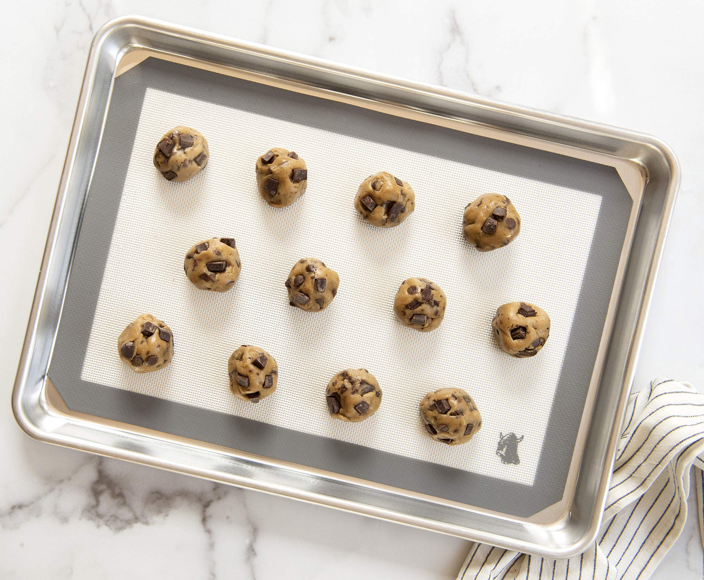 Nordic Ware Naturals Half Sheet Pan, Deluxe Silicone Liner and Cooling Rack, Cookie or Roasting Bakers Set